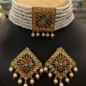 White peart Jadau Choker