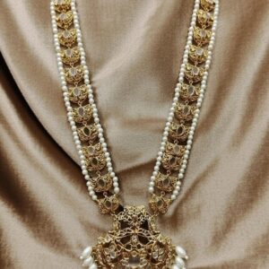 Jadau Haar Heritage Ensemble